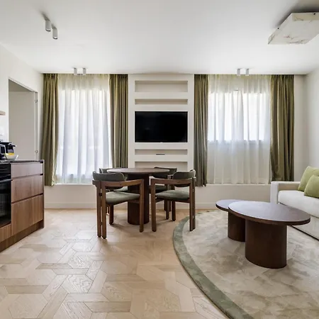 Cosy With Ac Next To Champs Elysees Paris