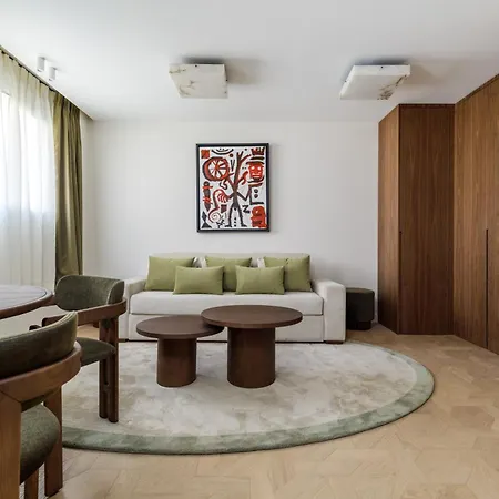 Apartment Cosy With Ac Next To Champs Elysees Paris