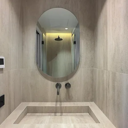 Cosy With Ac Next To Champs Elysees Apartment Paris